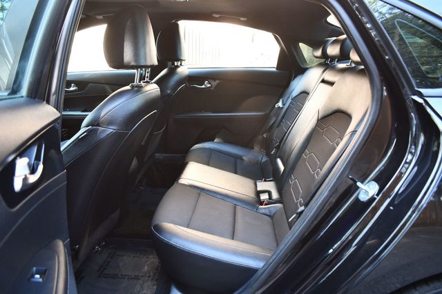 2021 Kia Forte GT-Line IVT - 22824539 - 16