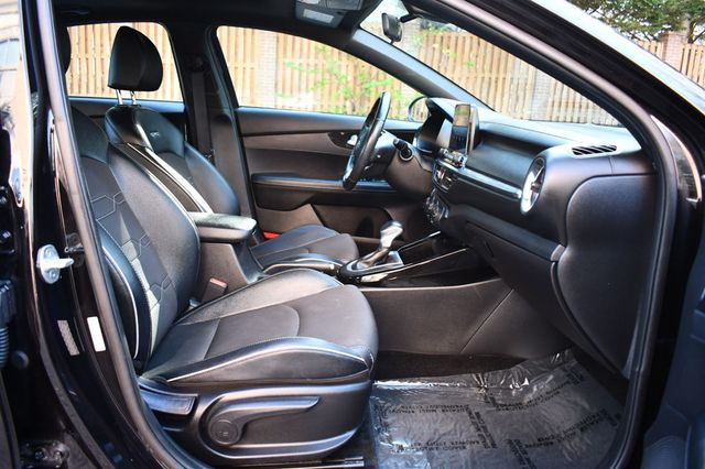 2021 Kia Forte GT-Line IVT - 22824539 - 19