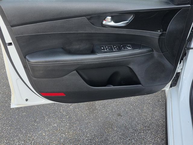 2021 Kia Forte GT-Line IVT - 23008638 - 27