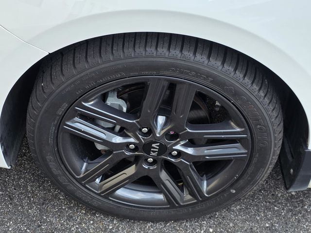 2021 Kia Forte GT-Line IVT - 23008638 - 29