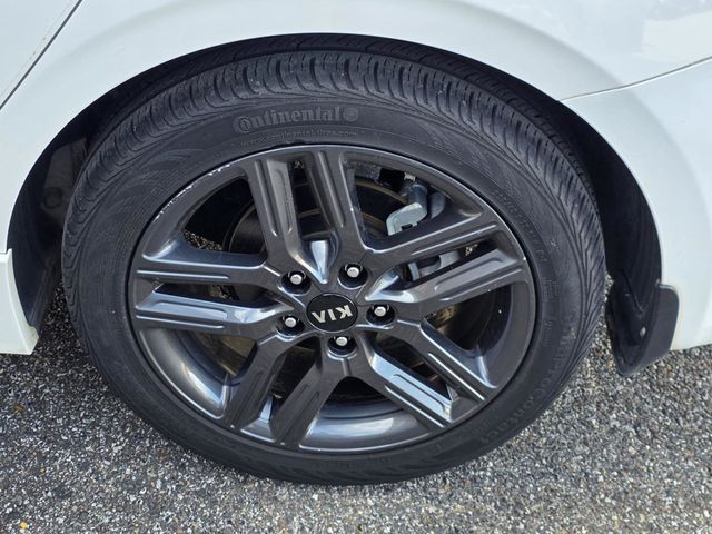 2021 Kia Forte GT-Line IVT - 23008638 - 30