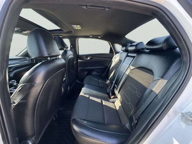 2021 Kia Forte GT-Line IVT - 23033085 - 14
