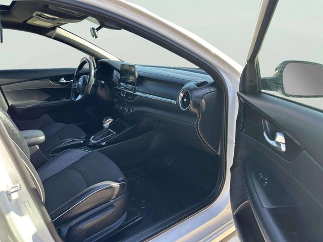2021 Kia Forte GT-Line IVT - 23033085 - 17