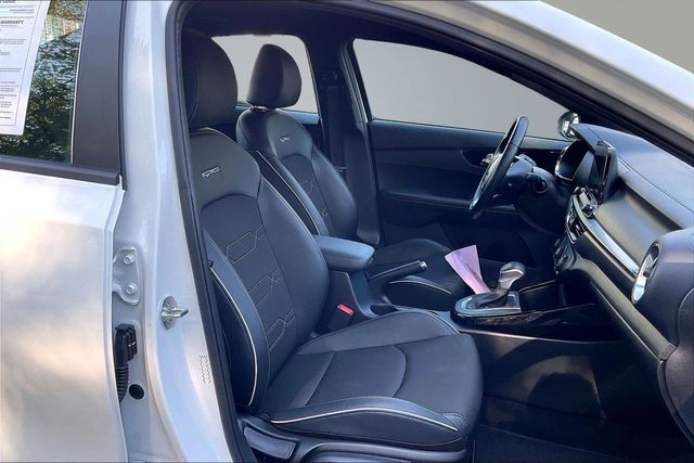 2021 Kia Forte GT-Line IVT - 23012518 - 13