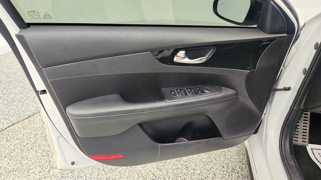 2021 Kia Forte GT-Line IVT - 22999359 - 9