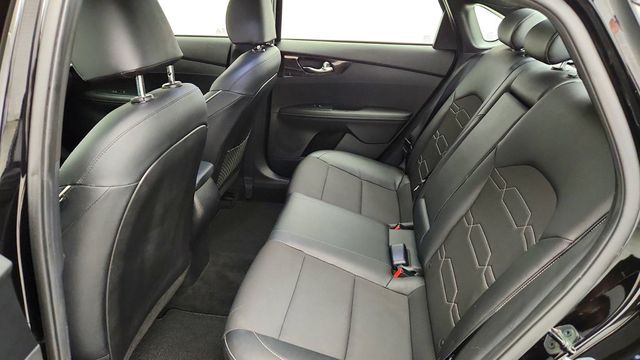 2021 Kia Forte GT-Line IVT - 23090459 - 20