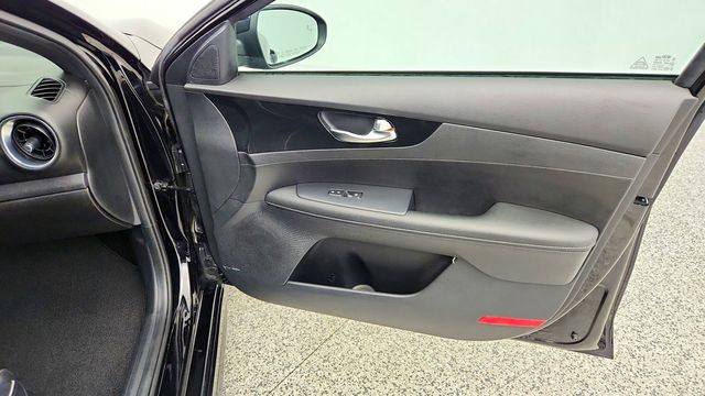 2021 Kia Forte GT-Line IVT - 23090459 - 25