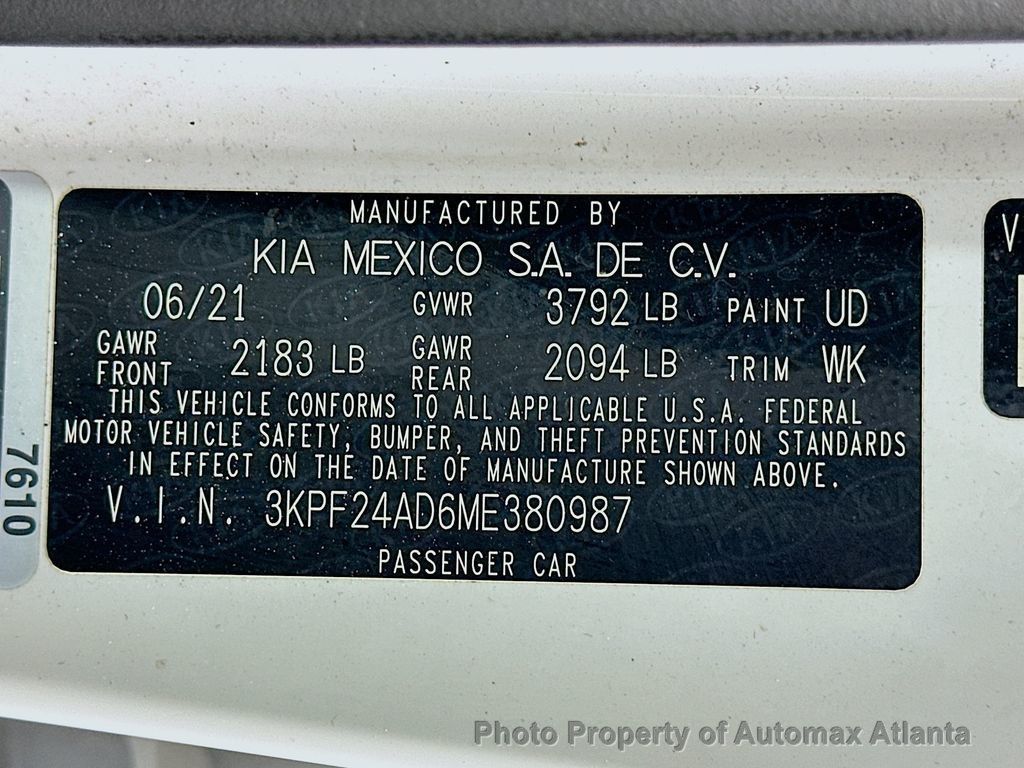 2021 Kia Forte LXS - 22609733 - 32