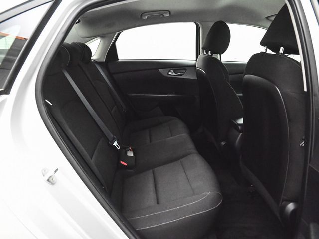 2021 Kia Forte LXS - 23089079 - 30