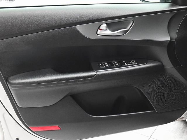 2021 Kia Forte LXS - 23089079 - 7