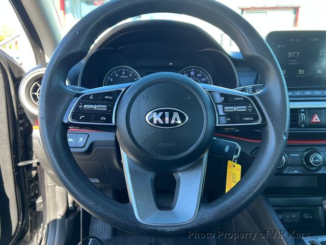 2021 Kia Forte LXS IVT - 22939895 - 13