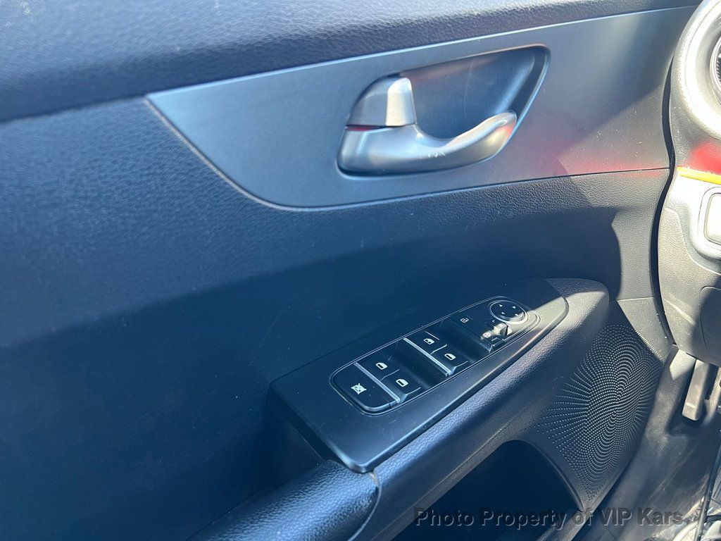 2021 Kia Forte LXS IVT - 22939895 - 7