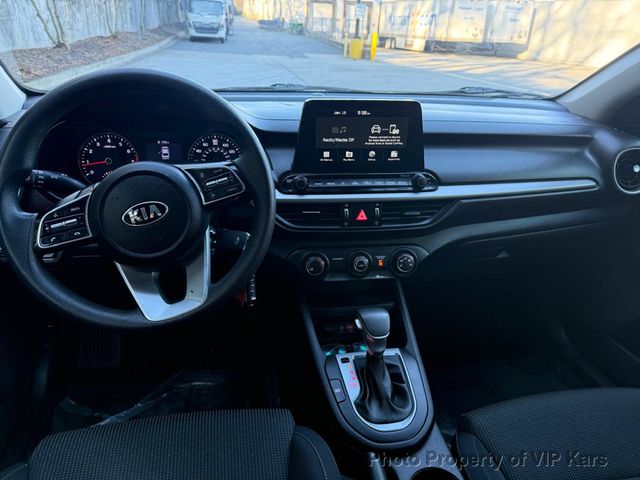 2021 Kia Forte LXS IVT - 22972341 - 11