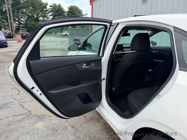 2021 Kia Forte LXS IVT - 23037797 - 11