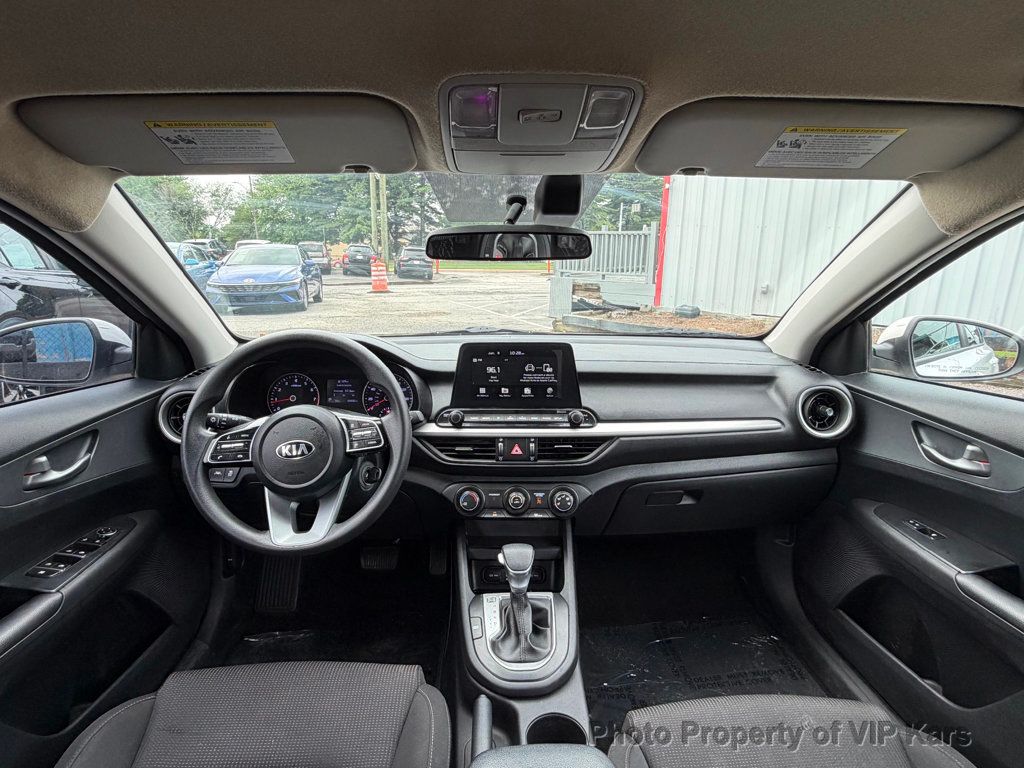 2021 Kia Forte LXS IVT - 23037797 - 18
