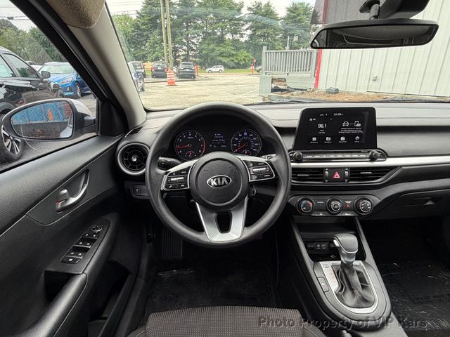2021 Kia Forte LXS IVT - 23037797 - 19
