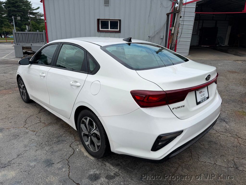 2021 Kia Forte LXS IVT - 23037797 - 6