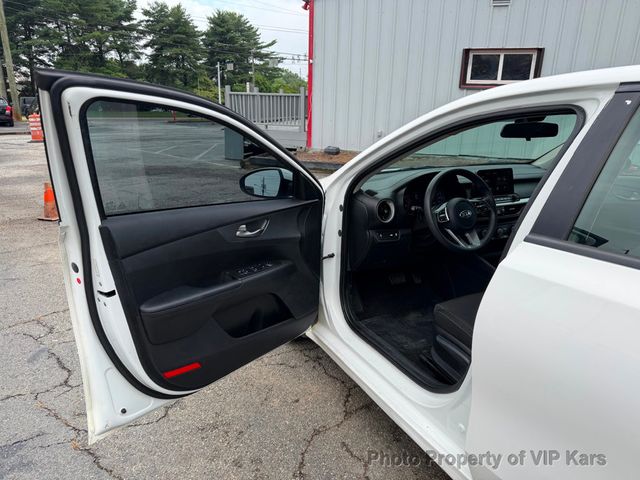 2021 Kia Forte LXS IVT - 23037797 - 8