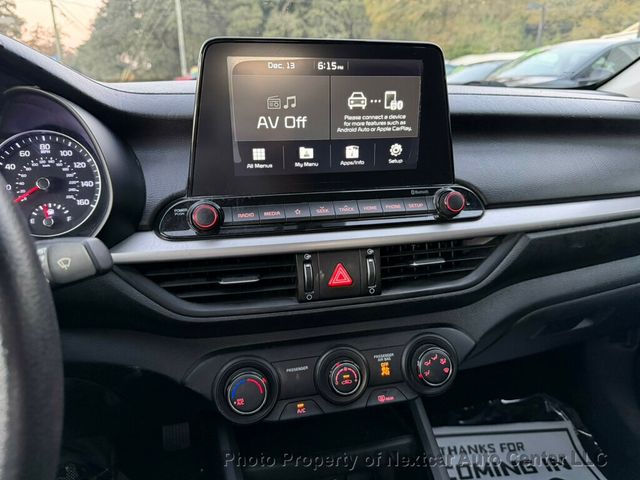 2021 Kia Forte LXS IVT - 22951544 - 16