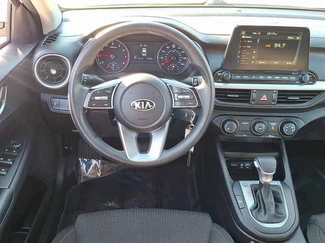 2021 Kia Forte LXS IVT - 22983319 - 10