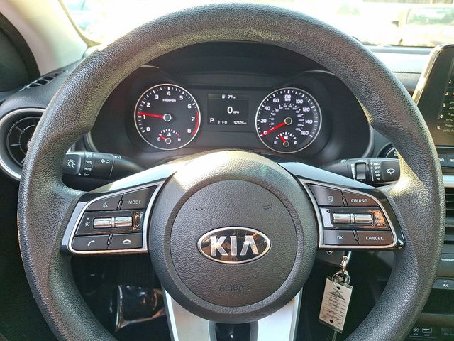 2021 Kia Forte LXS IVT - 22983319 - 19