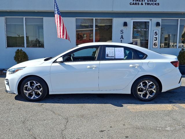 2021 Kia Forte LXS IVT - 22983319 - 6