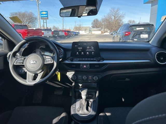 2021 Kia Forte LXS IVT - 22978061 - 15