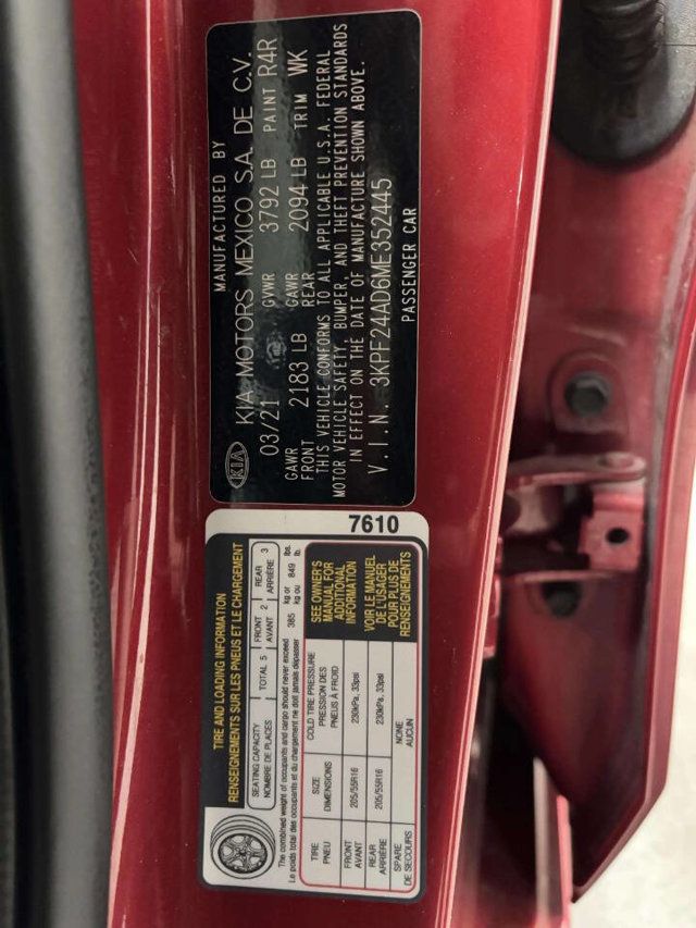 2021 Kia Forte LXS IVT - 22949721 - 43