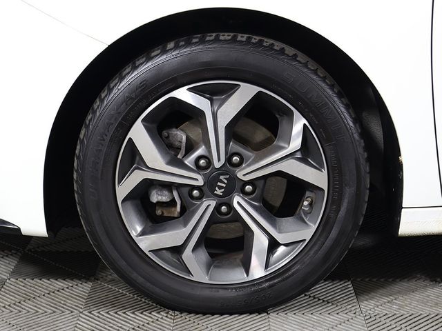 2021 Kia Forte LXS IVT - 22941819 - 17