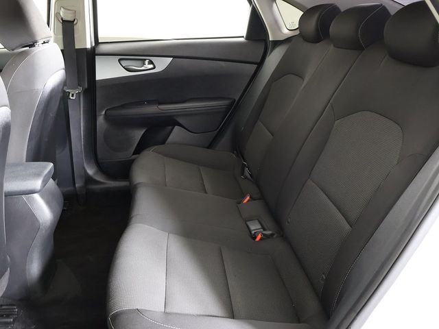 2021 Kia Forte LXS IVT - 22941819 - 28