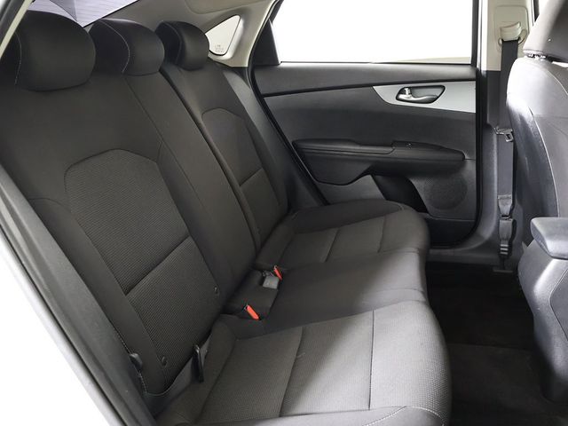 2021 Kia Forte LXS IVT - 22941819 - 29