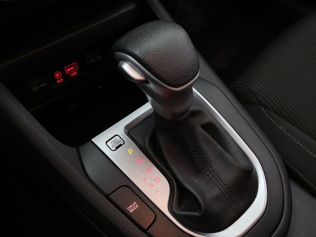 2021 Kia Forte LXS IVT - 22941819 - 42