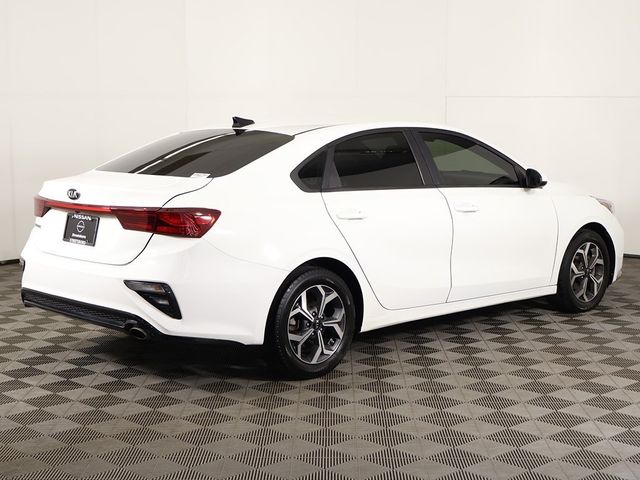 2021 Kia Forte LXS IVT - 22941819 - 6