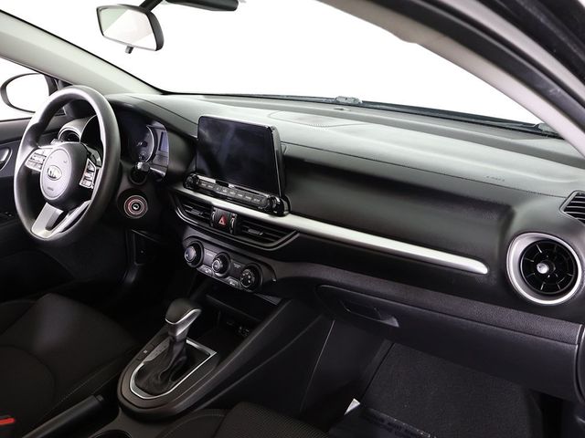 2021 Kia Forte LXS IVT - 22948927 - 16