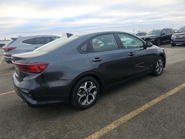2021 Kia Forte LXS IVT - 22973201 - 3
