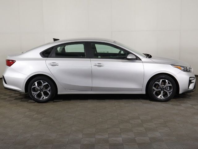 2021 Kia Forte LXS IVT - 23088217 - 14