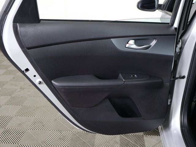 2021 Kia Forte LXS IVT - 23088217 - 20