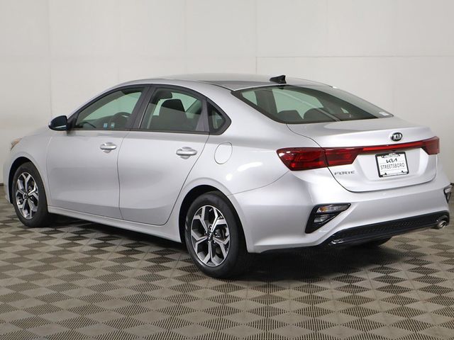2021 Kia Forte LXS IVT - 23088217 - 5