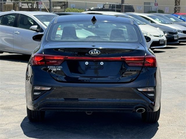 2021 Kia Forte LXS IVT - 22492114 - 14