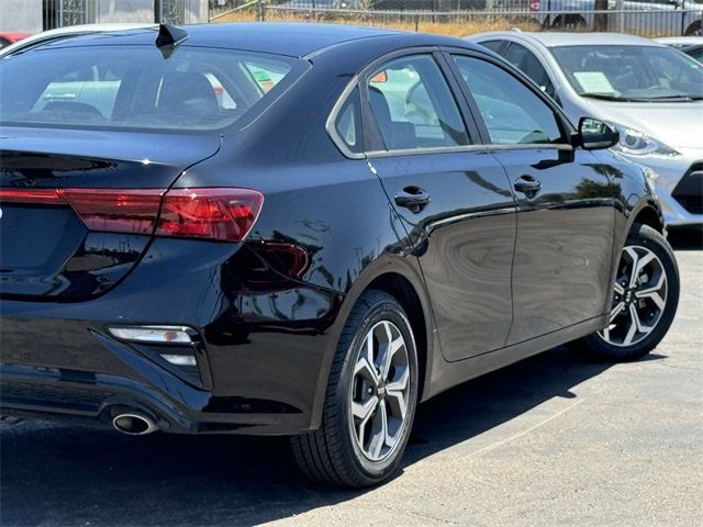 2021 Kia Forte LXS IVT - 22492114 - 15