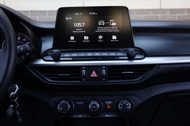 2021 Kia Forte LXS IVT - 23002191 - 30