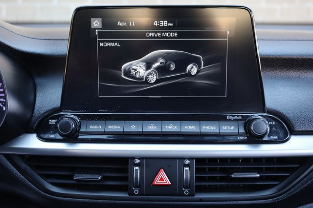 2021 Kia Forte LXS IVT - 23002191 - 33