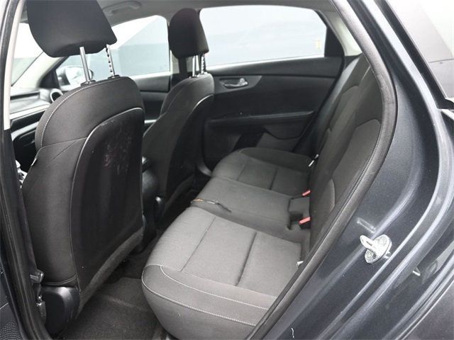 2021 Kia Forte LXS IVT - 22965877 - 13