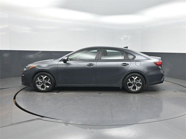 2021 Kia Forte LXS IVT - 22965877 - 1