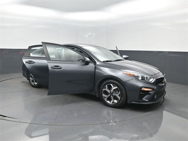 2021 Kia Forte LXS IVT - 22965877 - 36