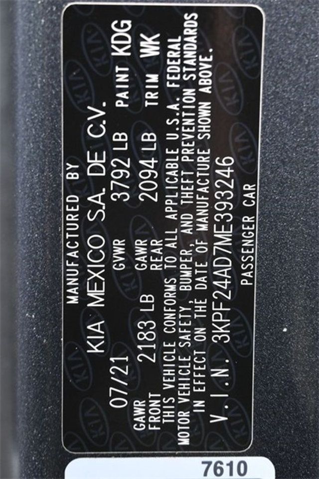 2021 Kia Forte LXS IVT - 22965877 - 8