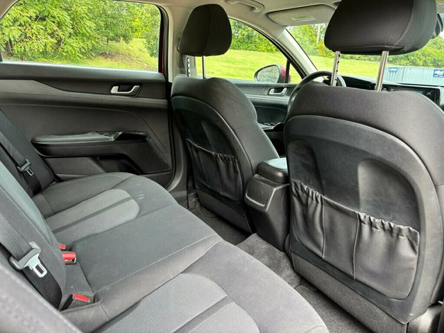 2021 Kia K5 2021 KIA K5 LXS - 22922236 - 18