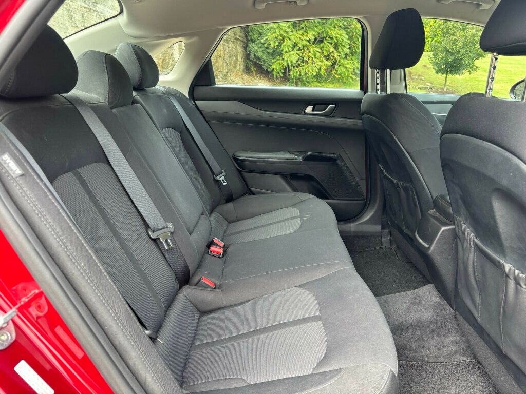 2021 Kia K5 LXS photo 10