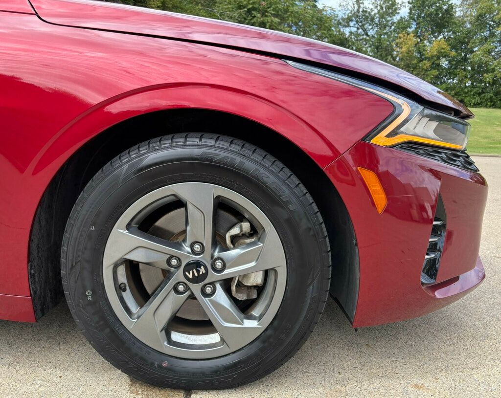 2021 Kia K5 LXS photo 23