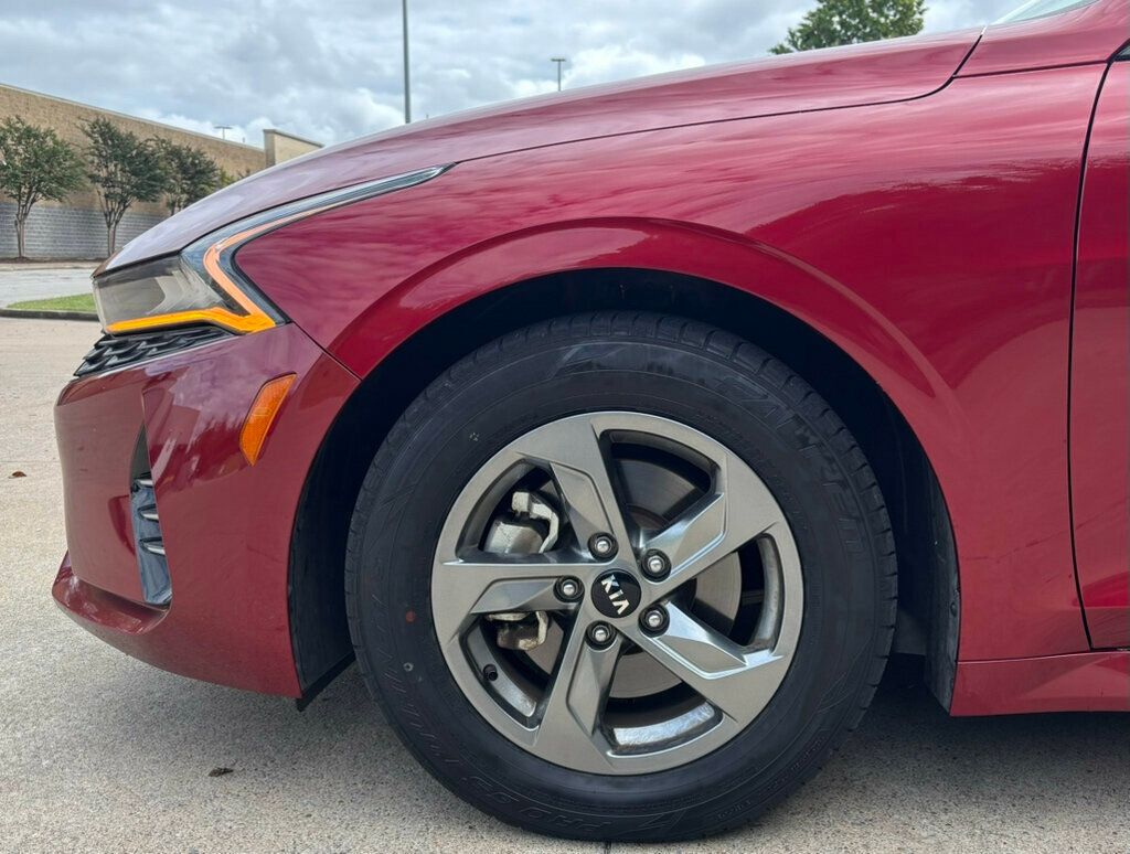 2021 Kia K5 LXS photo 24